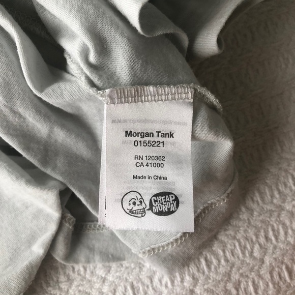 LOW SIDE MUSCLE TANK - Picture 6 of 6